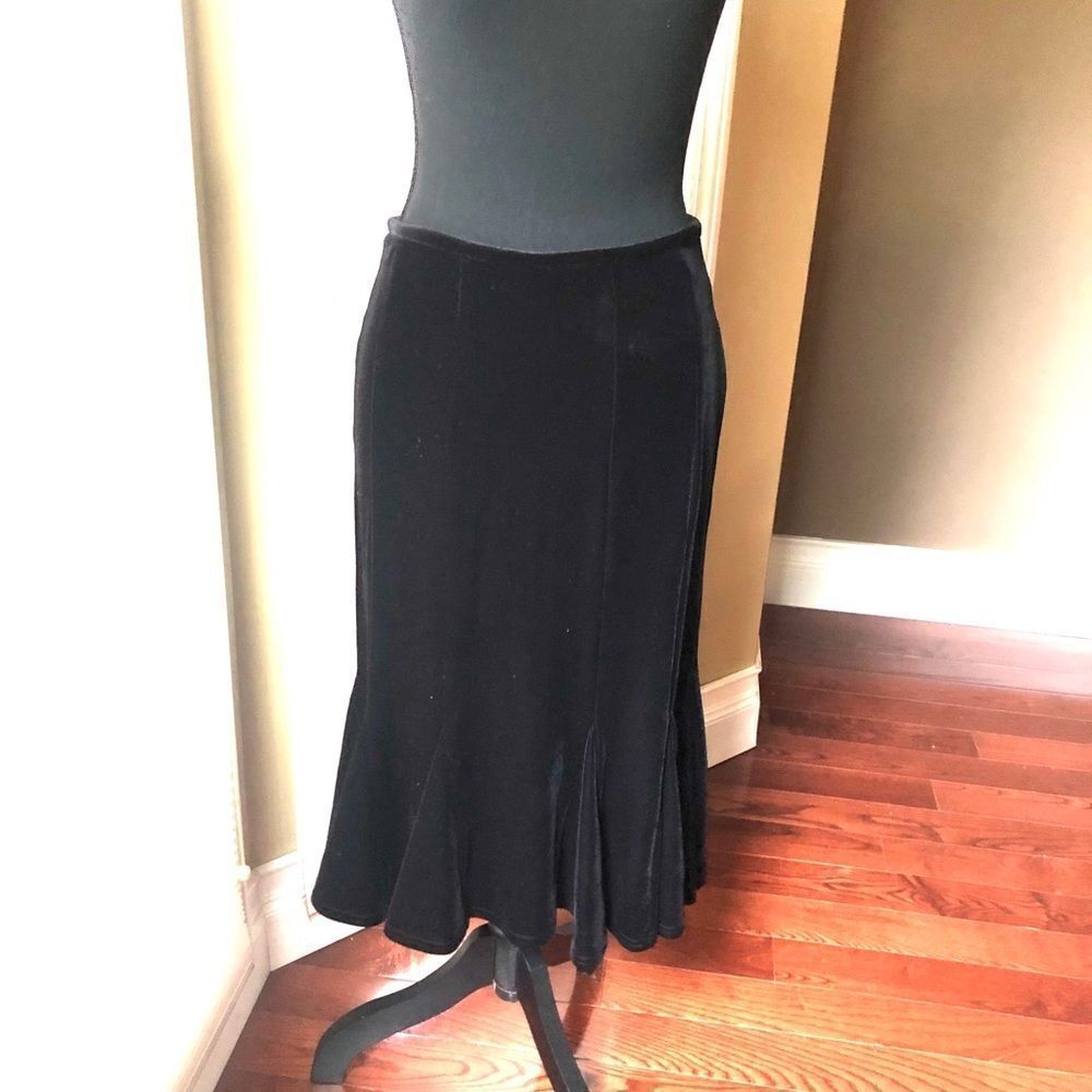 Tadashi Shoji Velour Ruffle Skirt